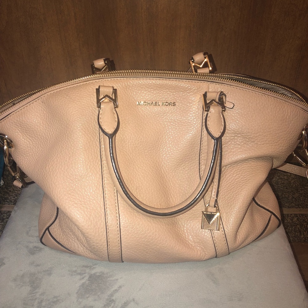 Authentic Michael Kors Purse
